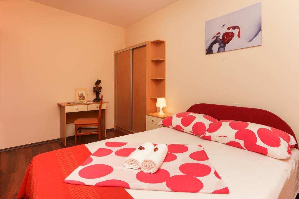 Stone House Apartment Дубровник Екстериор снимка