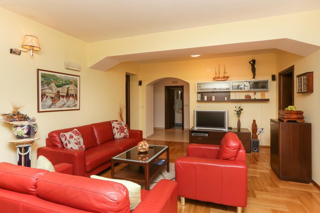 Stone House Apartment Дубровник Екстериор снимка