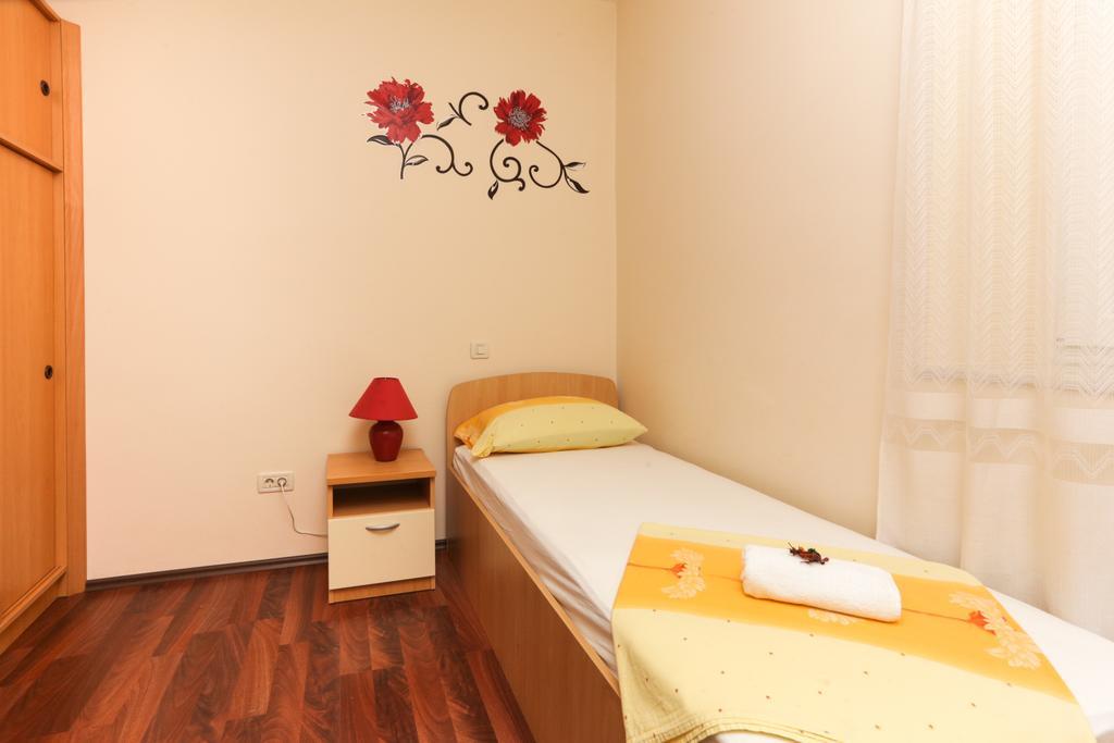 Stone House Apartment Дубровник Екстериор снимка